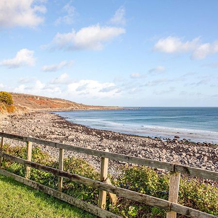 Headland Cottages Коуврак Екстериор снимка